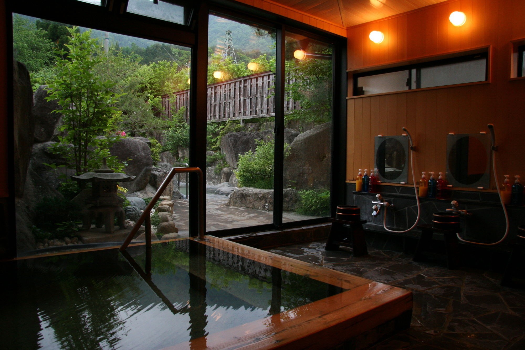 Ryokan Kutsuroginoya Yuu Takayama  Eksteriør billede